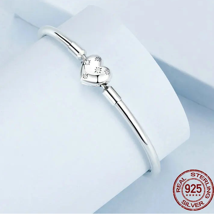Charm Bangle Bracelet | 925 Sterling Silver, Heart/Shell Clasp