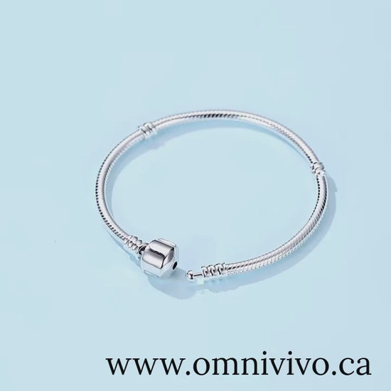 "3 mm snake chain bangle bracelet crafted in authentic 925 sterling silver, adjustable 17–20 cm, high polish finish, elegant gift-ready design — OmniVivo"