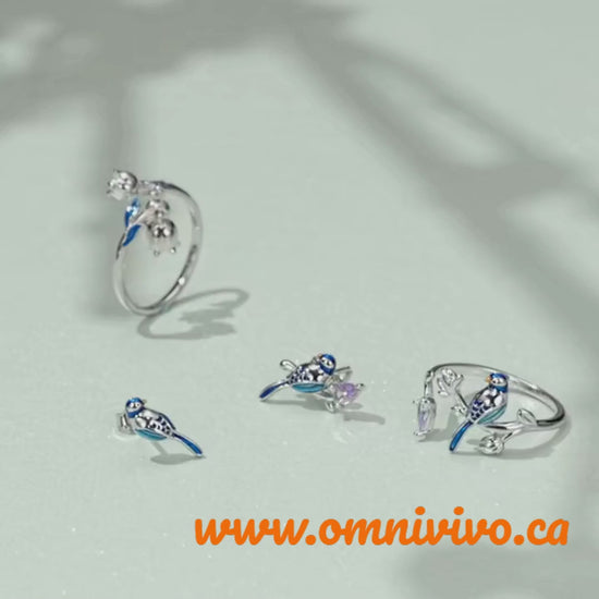 925 sterling silver open rings with blue enamel accents, modern adjustable ring design displayed on white background, elegant fine jewelry video — OmniVivo